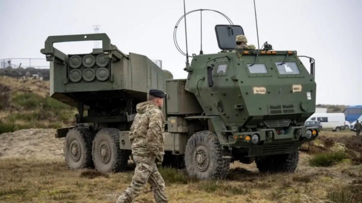 Salvový raketomet M142 HIMARS