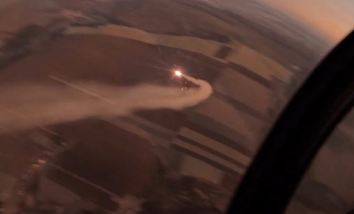 Střela MICA odpálená z Mirage 2000 na Ch-101