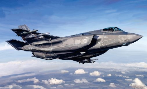 Letoun F-35 páté generace