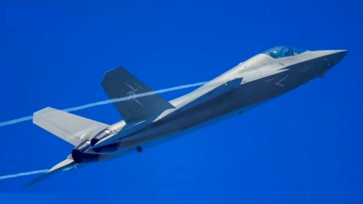 Čínský letoun J-35A páté generace