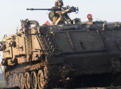 M113 s M2 Browning