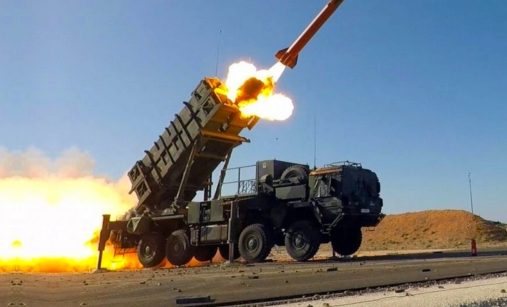 Mim-104 Patriot odpalující střelu