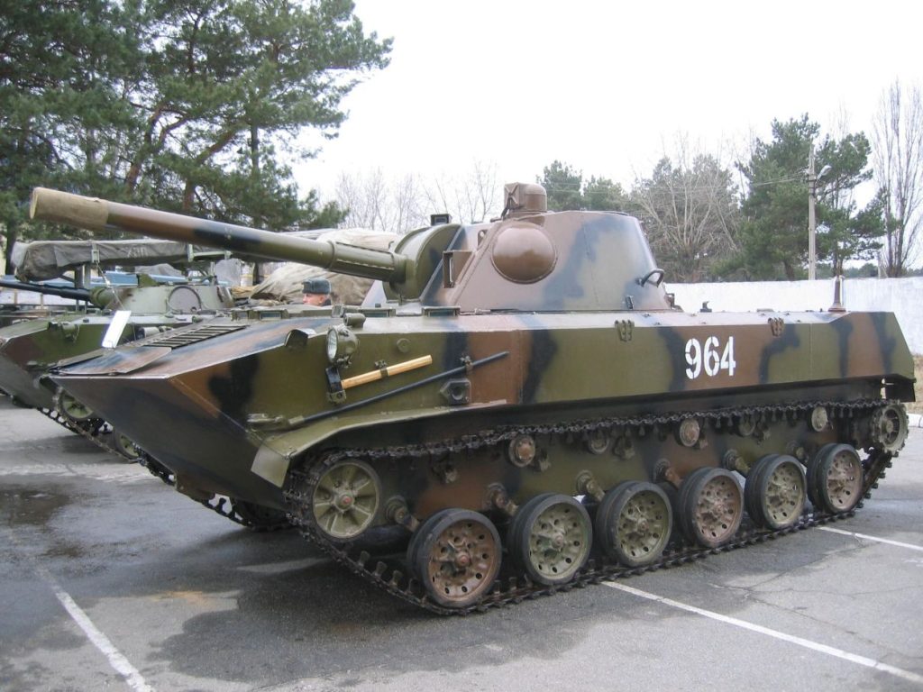 2S9 Nona-s, v muzeu, 2004