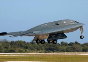 Bombardér B-2 Spirit