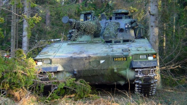 CV9040 ve Švédsku