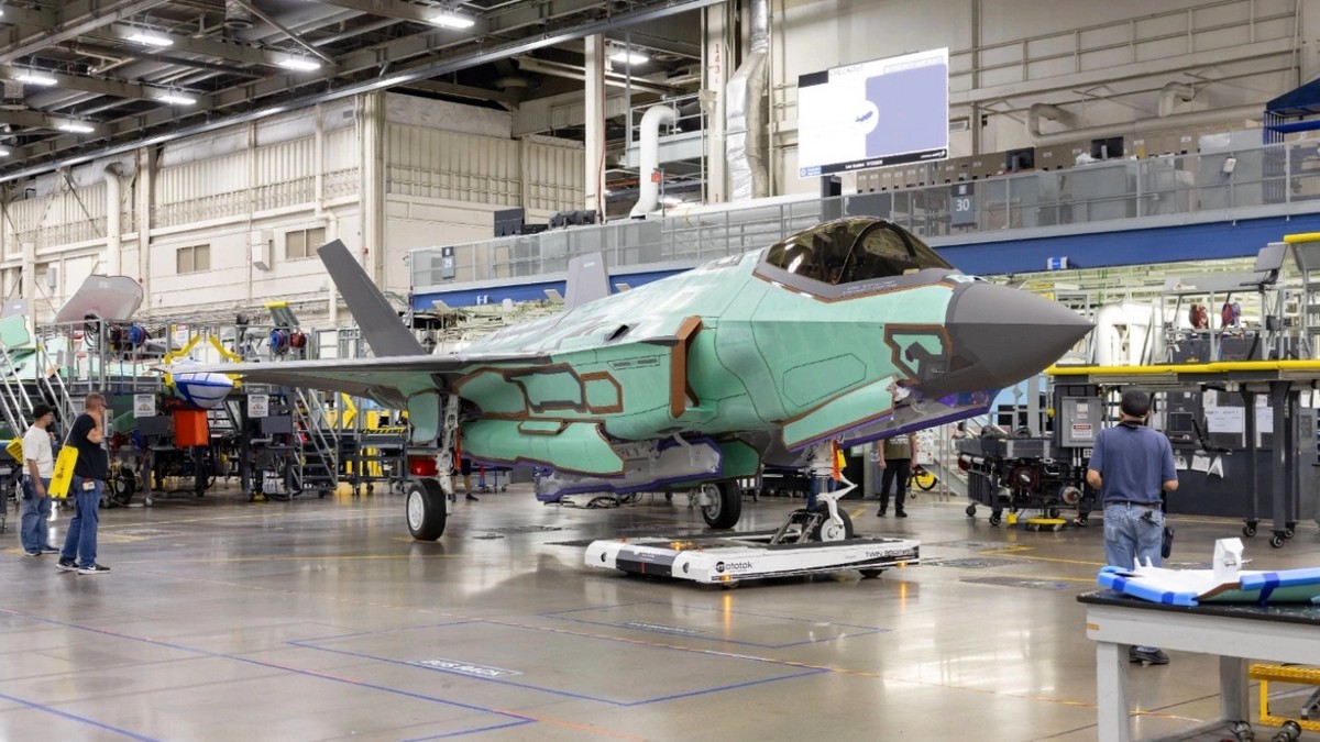 Belgie brzy dostane první z devíti vyrobených F-35. Může tak urychlit přesun F-16 na Ukrajinu