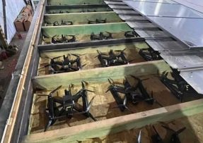 Ukryté FPV drony použité k útoku na letiště