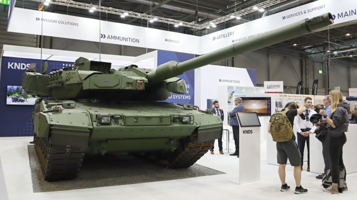 Leopard 2A8 na IDET 2025