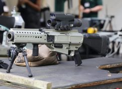 Granátomet společností Barrett a MARS