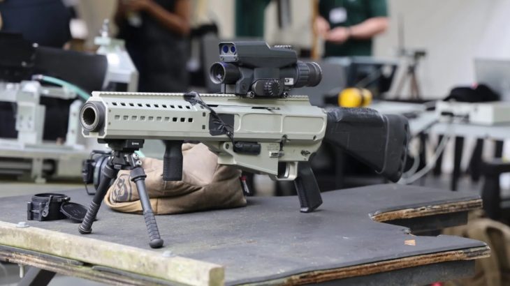 Granátomet společností Barrett a MARS