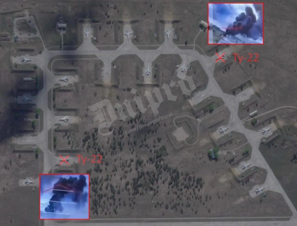 Satelitní snímek letiště Belaya s Tu-22