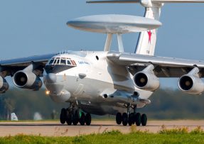 Letoun včasné výstrahy a řízení Berijev A-50