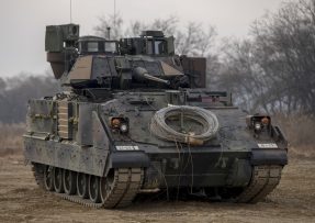 Bojové vozidlo M2 Bradley