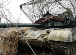 Skládací ochrana - kapuce na tanku PT-91