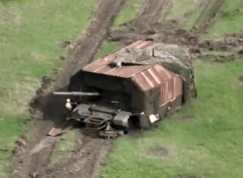 Poškozený želví tank