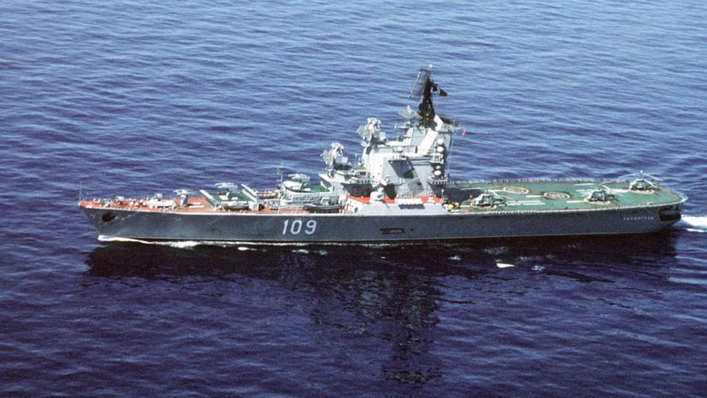 Leningrad - vrtulníková loď třídy Moskva