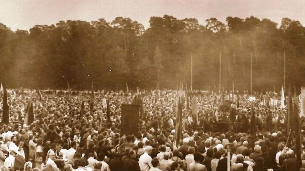 Protisovětská demonstrace v Litvě v roce 1988