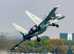 MiG-29 provádí úhybný manévr