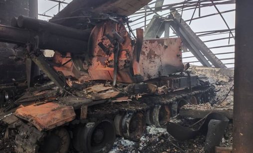 Zničená ruská houfnice Msta-S