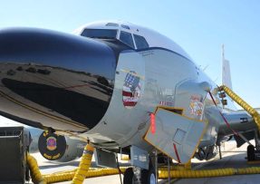 RC-135V amerického letectva