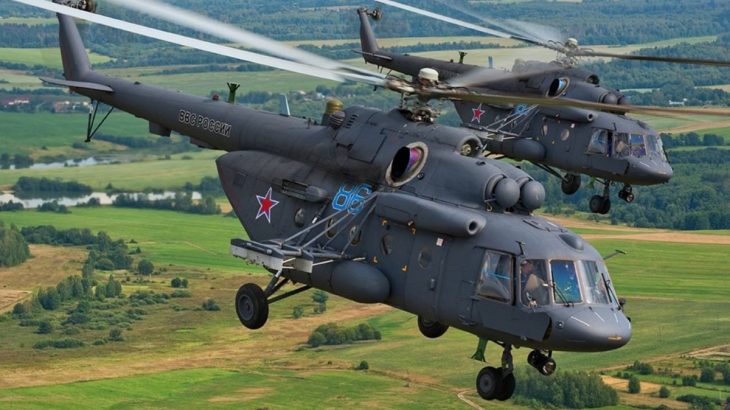 Dva ruské vrtulníky Mil Mi-8