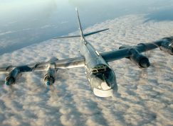 Tu-95 za letu