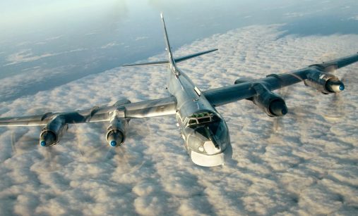 Tu-95 za letu
