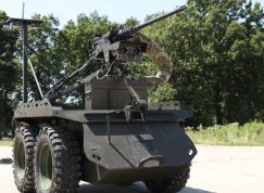 Zmiy Droid 12.7 má kulomet Browning M2