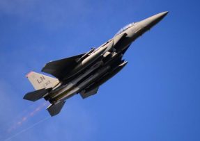 Letící MiG-29