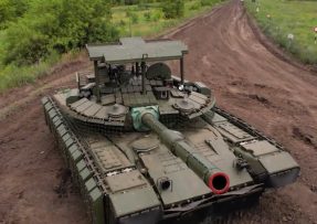 T-80BVM ruské armády