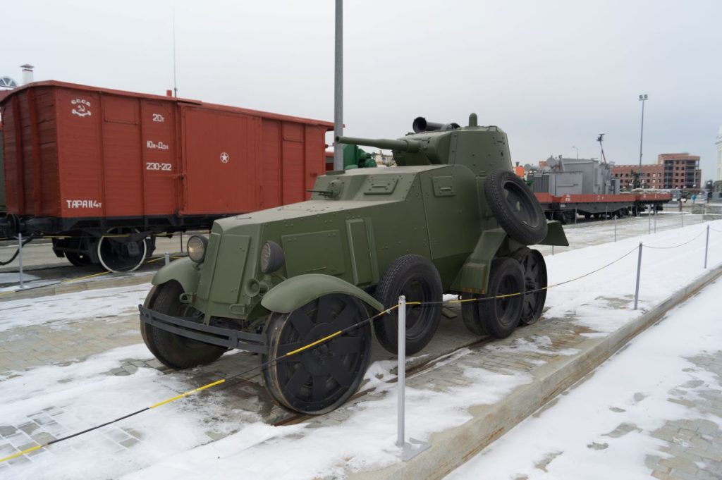 BA-10, v úpravě na provoz na železnici, muzeum Verchnaja Pyšma, 2017