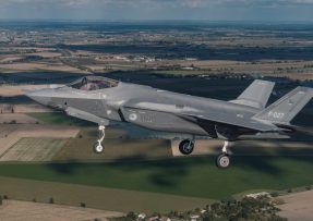 Nizozemská F-35 se znakem Shahedu