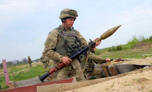 Ukrajinský voják s RPG-7