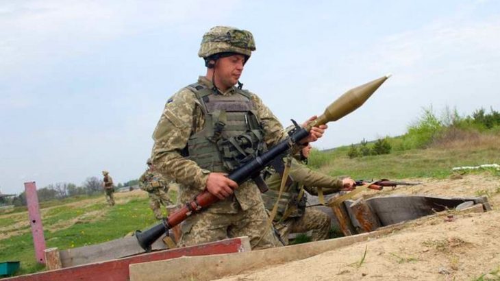 Ukrajinský voják s RPG-7