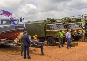 Rusko dodalo Ugandě ženijní vybavení