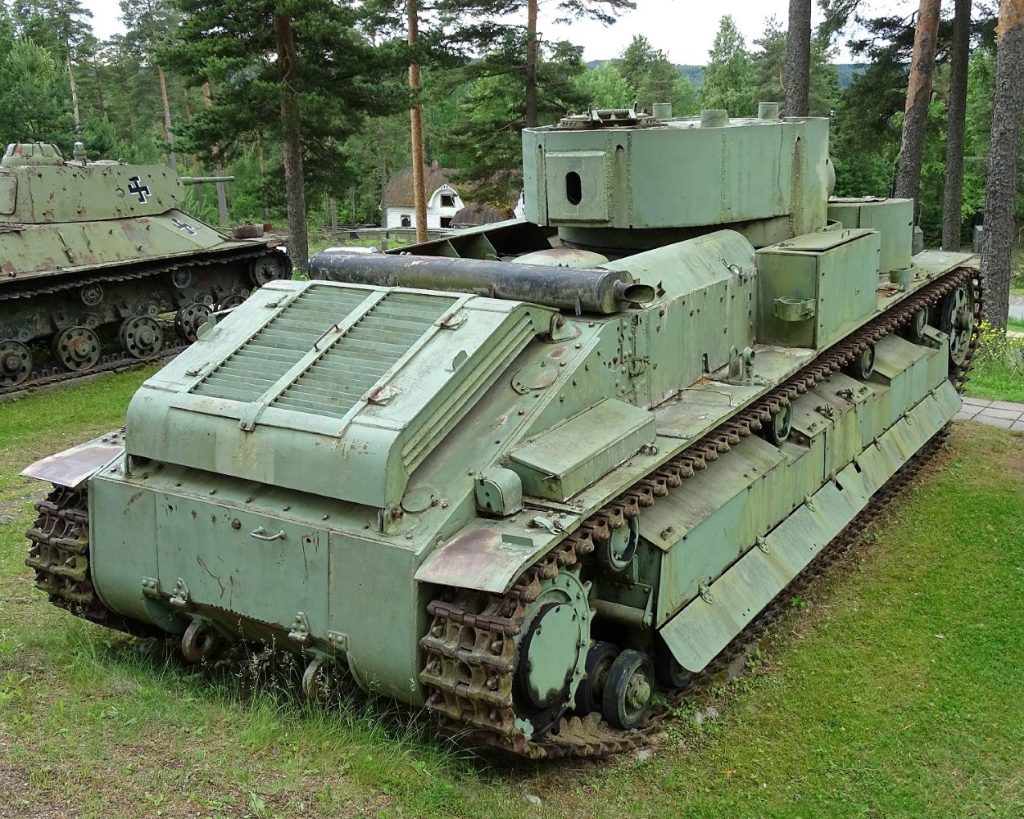 T-28. ze zadu, muzeum Parola, Finsko, 2018