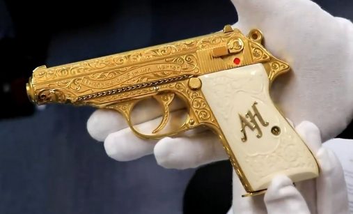 Hitlerova zlatá zbraň Walther PPK