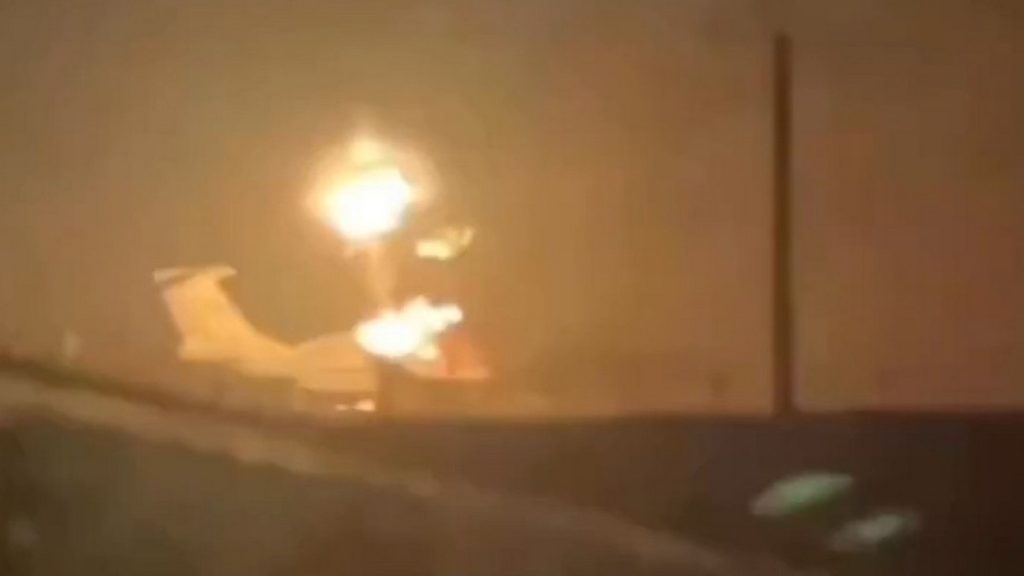 Výbuch ruského letounu A-60 zaznamenali svědci