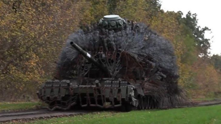 Ruský carský (ježčí) tank