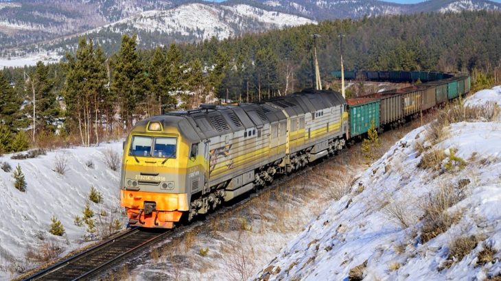 Ruský nákladní kontejnerový vlak