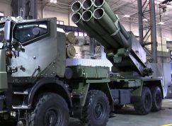 Vystavený raketomet Sarma