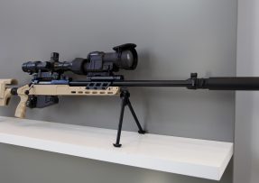 Vystavená puška SV-98