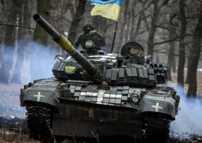 Ukrajinský tank T-72B