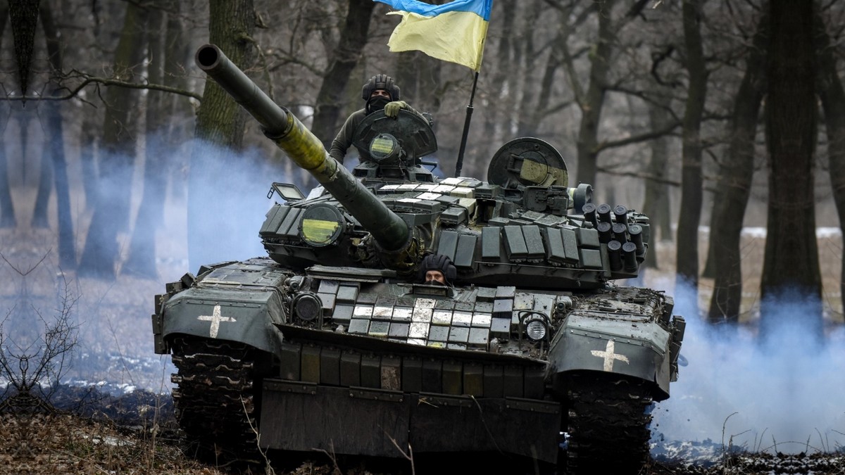 (Video) Rusové chtěli oříznout Pokrovsk, ale rozstřílel je tank