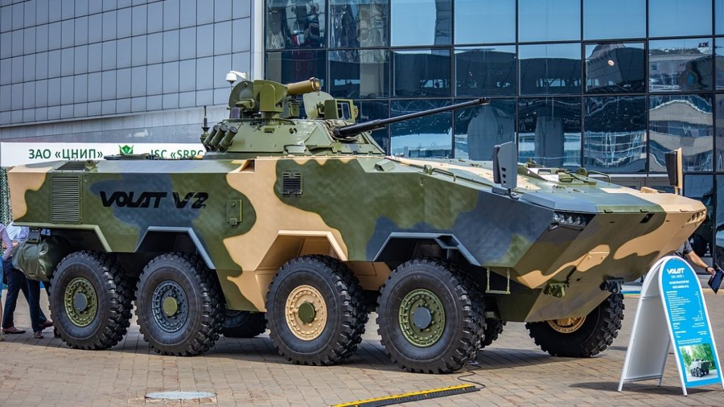 Vystavený BTR-V2 známý jako Volat-V2