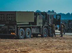 Vojáci s raketomety Homar-K