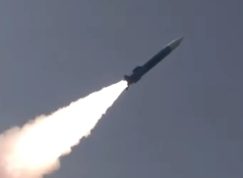 Protilodní balistická raketa P282 SMASH