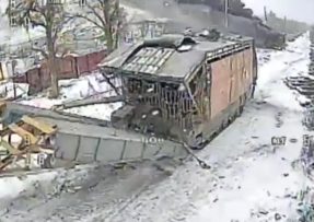 Ruský improvizovaný pontonový most