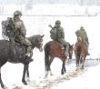Ruští vojáci na koních