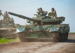 Ukrajinská armáda, trofejní T-80